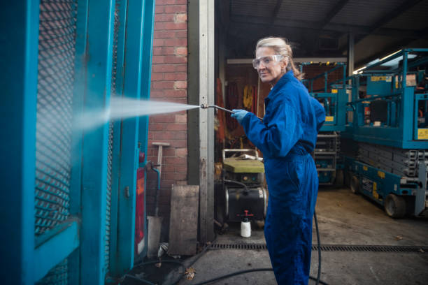 Best Commercial Building Pressure Washing  in Beresford, SD
